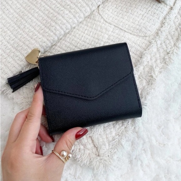 Black Mini Envelope Wallet - Picture 4 of 4